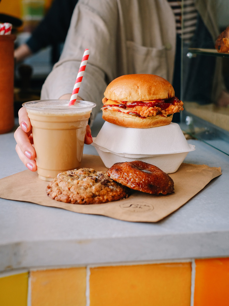 A burger from Bakestreet.