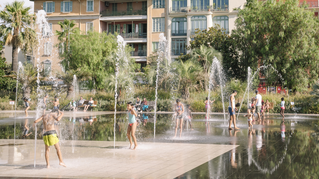 Fountains on the Promenade Du Paillon.