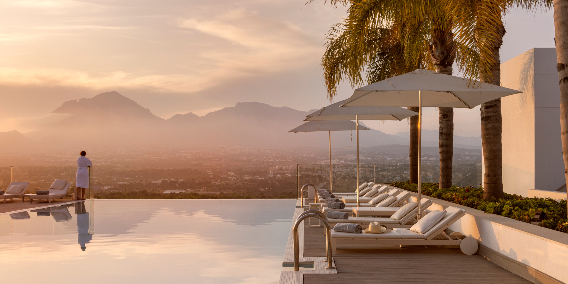 An  Infinity Pool at the SHA Wellness Clinic Alicante